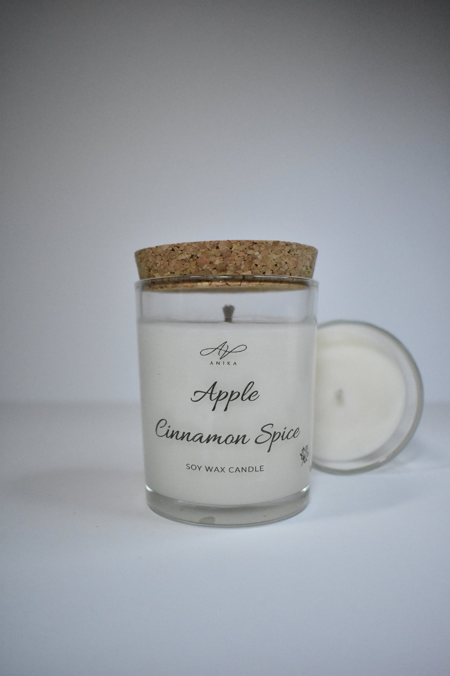 Apple Cinnamon Spice sójová sviečka v skle 150g