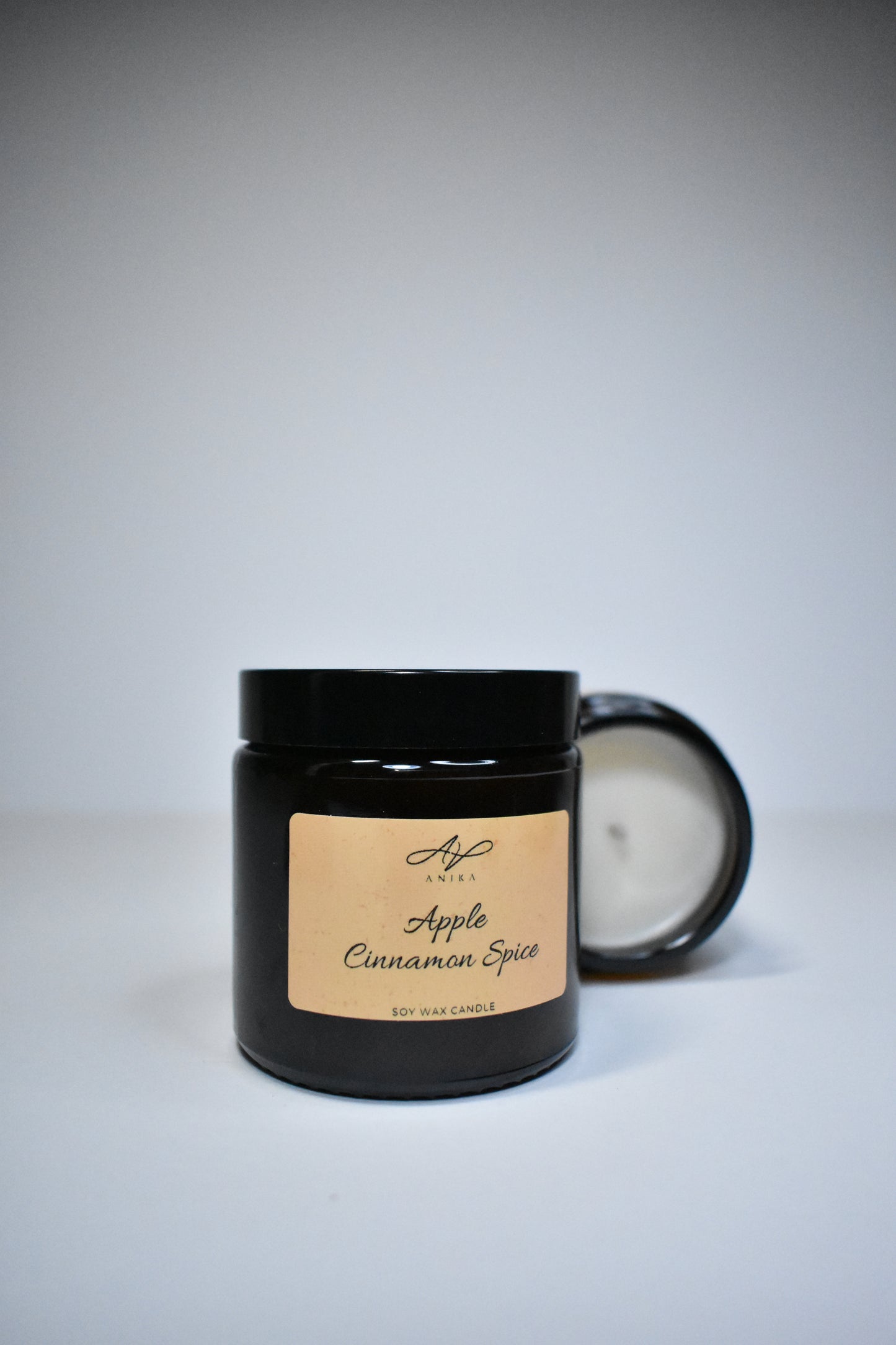 Apple Cinnamon Spice sójová sviečka v skle 90g