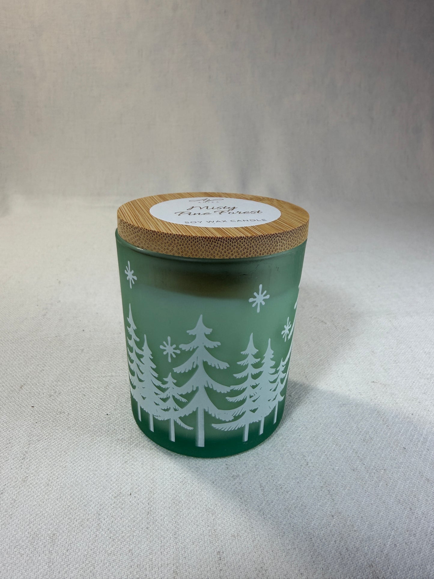 Misty Pine Forest sójová sviečka v skle 150g Winter