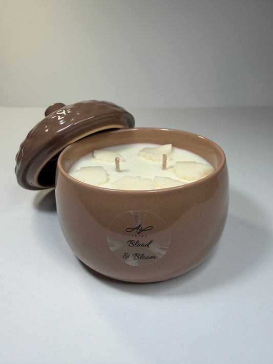 Blood & Bloom sójová sviečka v skle 250g Acorn